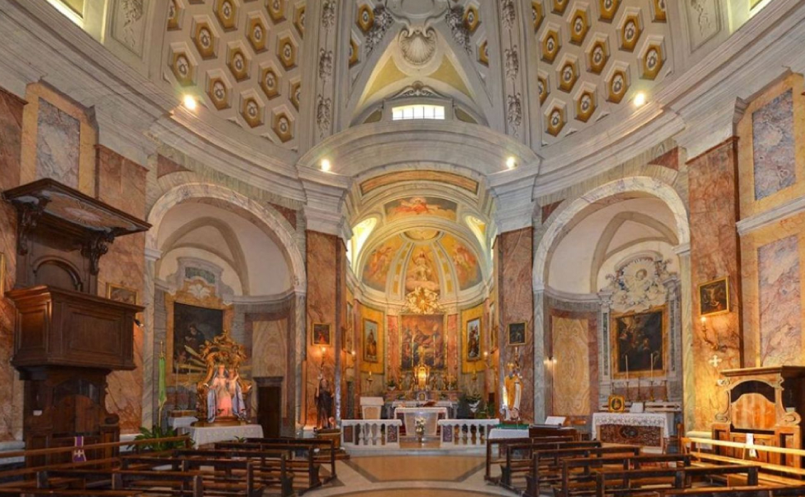 Interno storico della Chiesa di San Nicola di Bari a Castelnuovo di Farfa